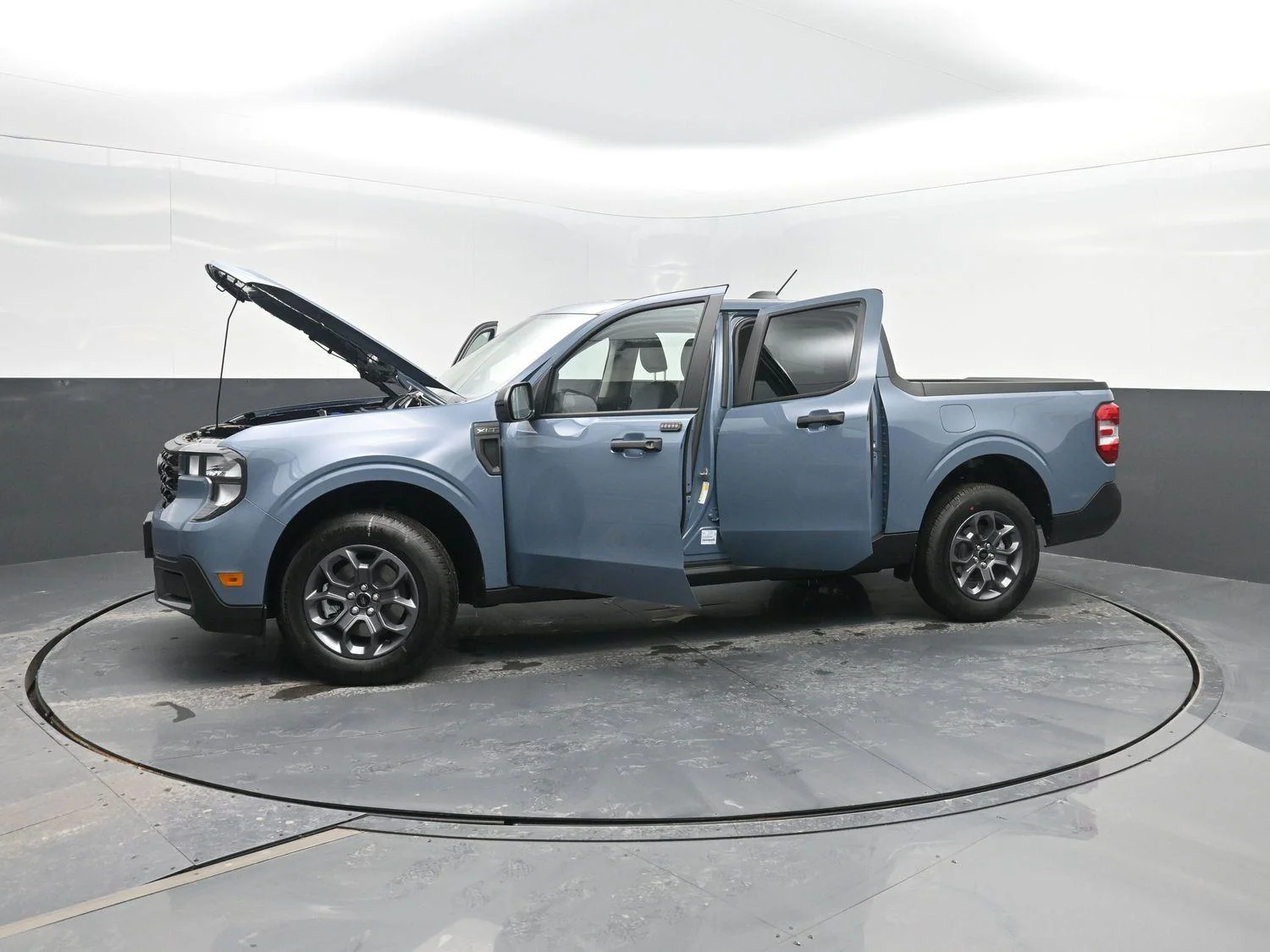 New 2026 Azure Gray Metallic Tri-Coat Ford XLT image 48
