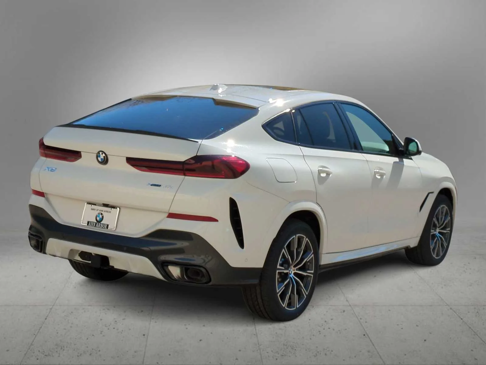 New 2026 Alpine White BMW xDrive40i image 8