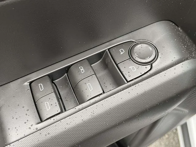 New 2026 White GMC Elevation image 18