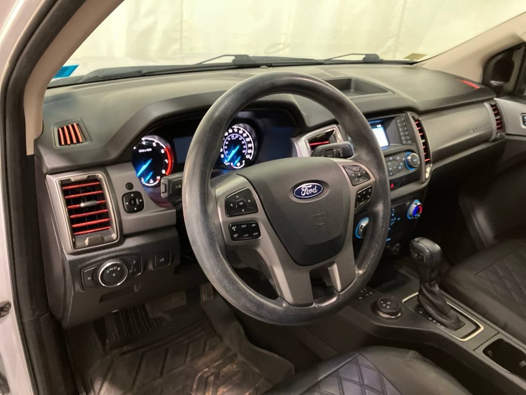 Used 2019 White Ford XLT image 2