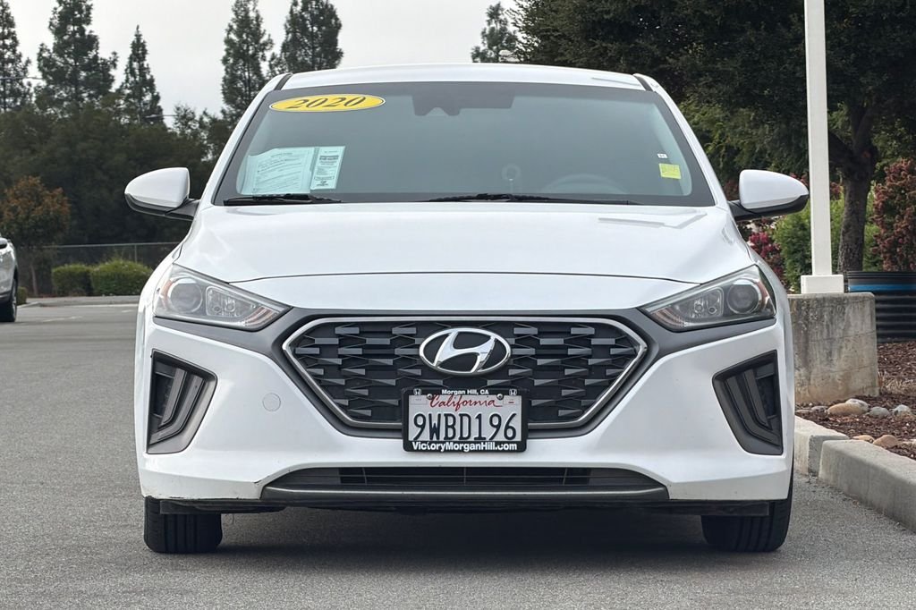 Used 2020 Ceramic White Hyundai Blue image 8