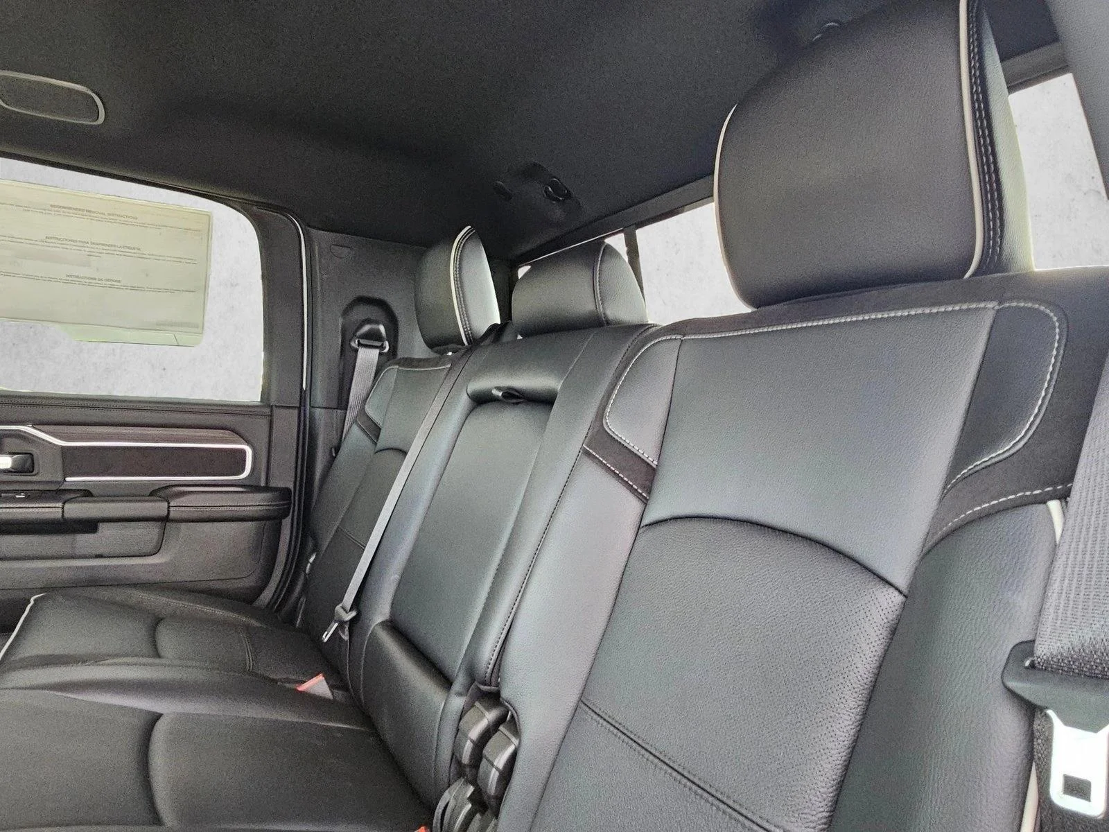 New 2026 Bright White Clear-Coat Exterior Paint RAM Laramie image 15
