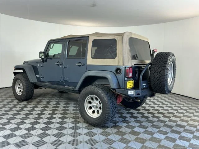 Used 2008 Blue Jeep Unlimited Rubicon image 7