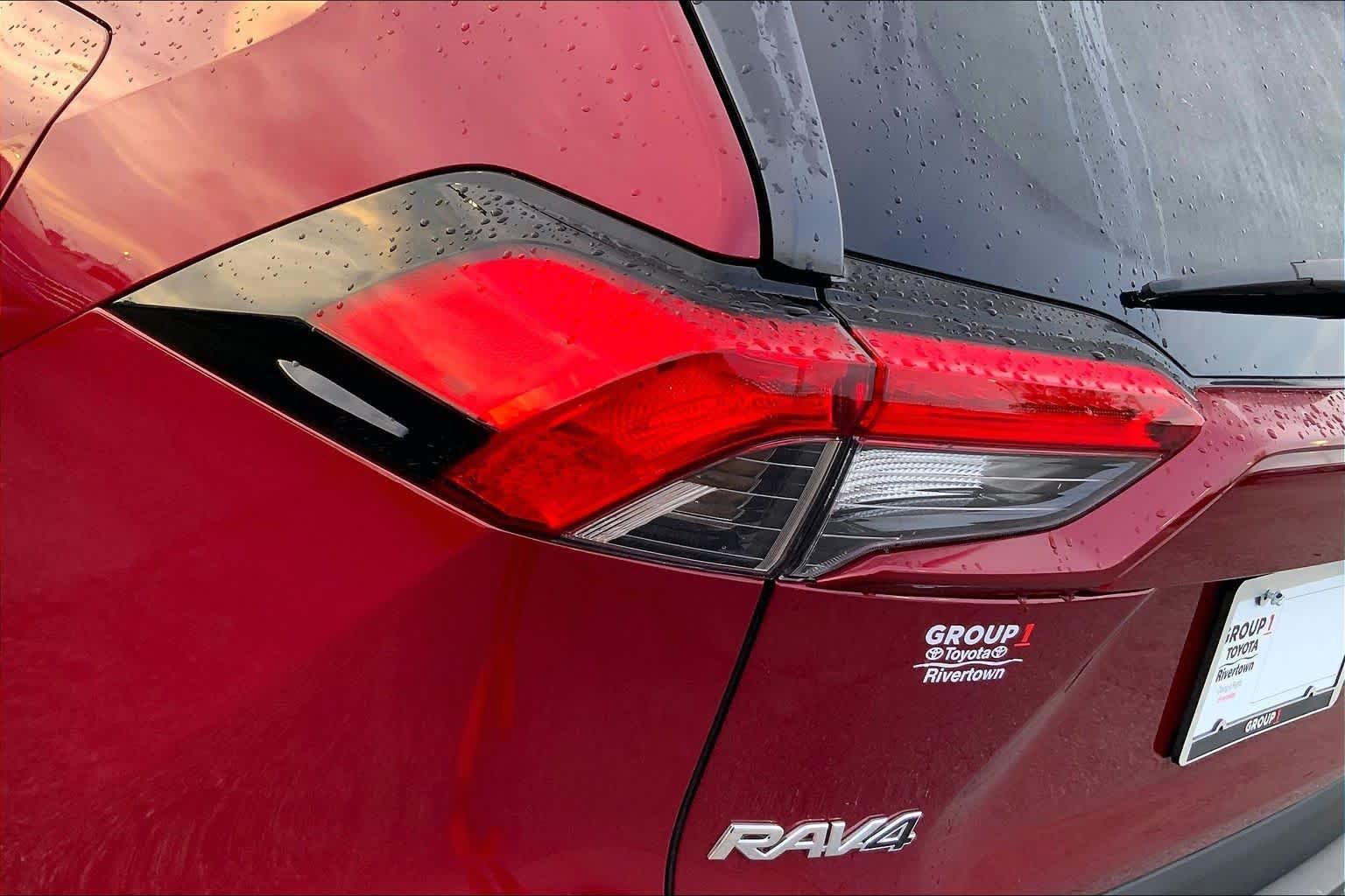 Used 2024 Ruby Flare Pearl Toyota XLE Premium image 27