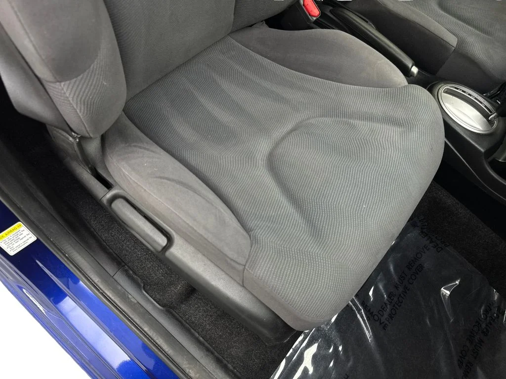 Used 2011  Honda Base image 44
