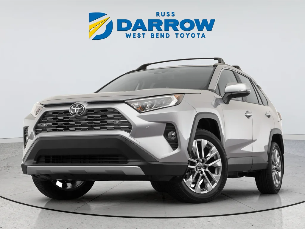 Used 2020 Silver Toyota XLE image 8