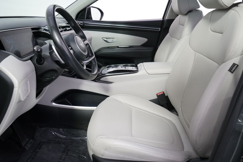 Used 2023 Gray Hyundai SEL Convenience image 13