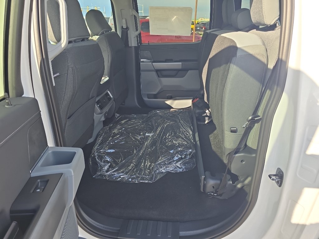 New 2026 White Ford XLT image 30