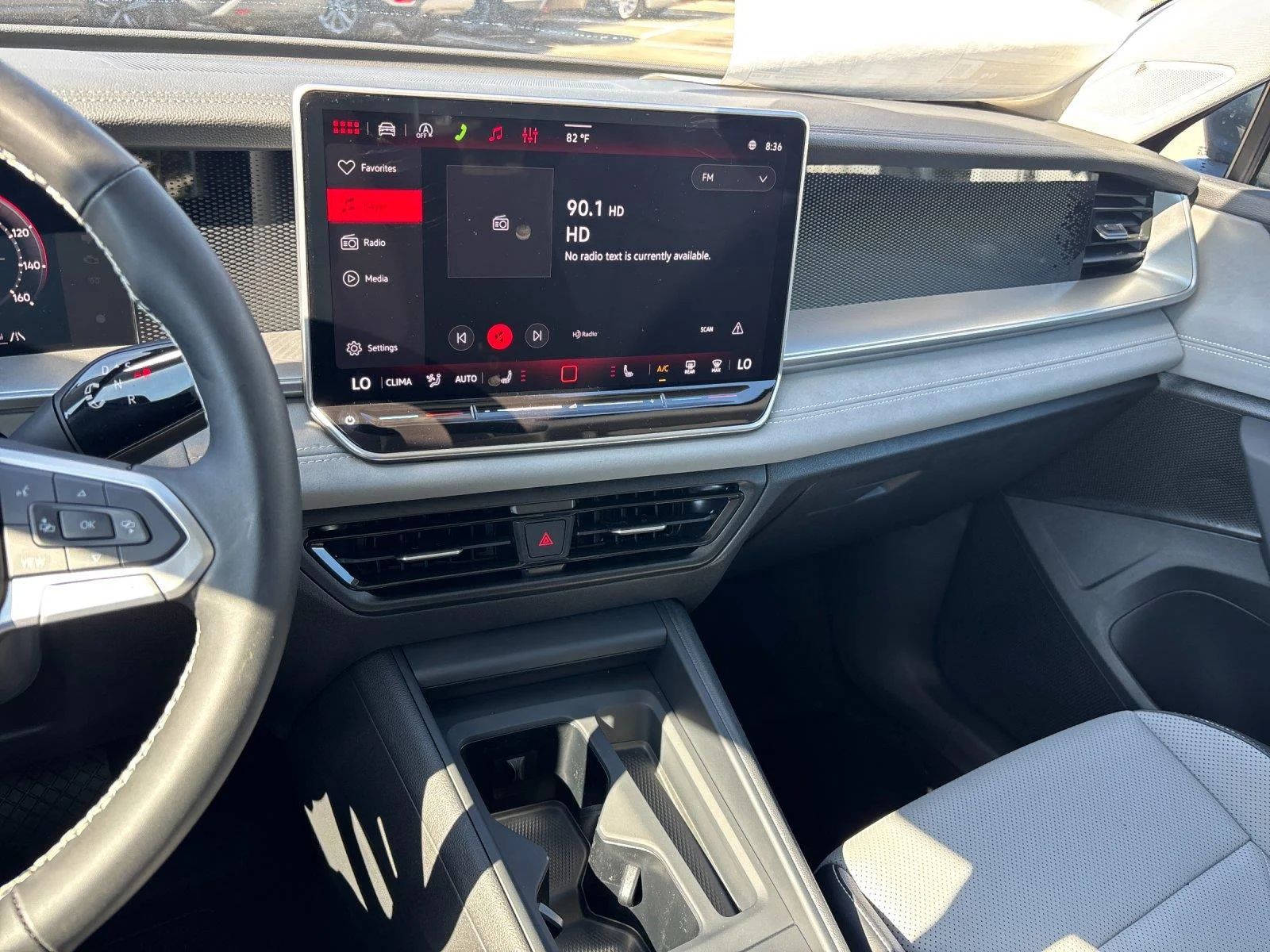 New 2026 Platinum Gray Metallic Volkswagen SE image 27