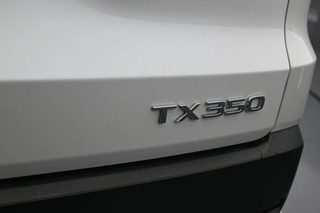 Used 2024 White Lexus 350 Premium image 34