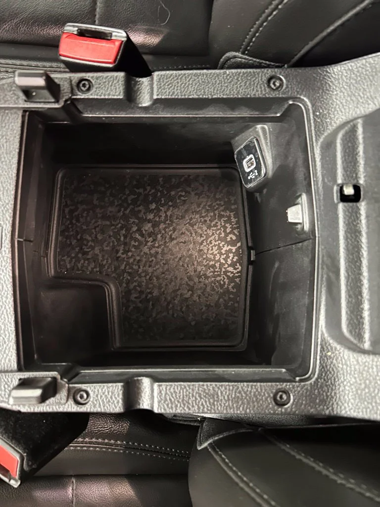 Used 2021 Black Jeep Unlimited Sahara Altitude image 10