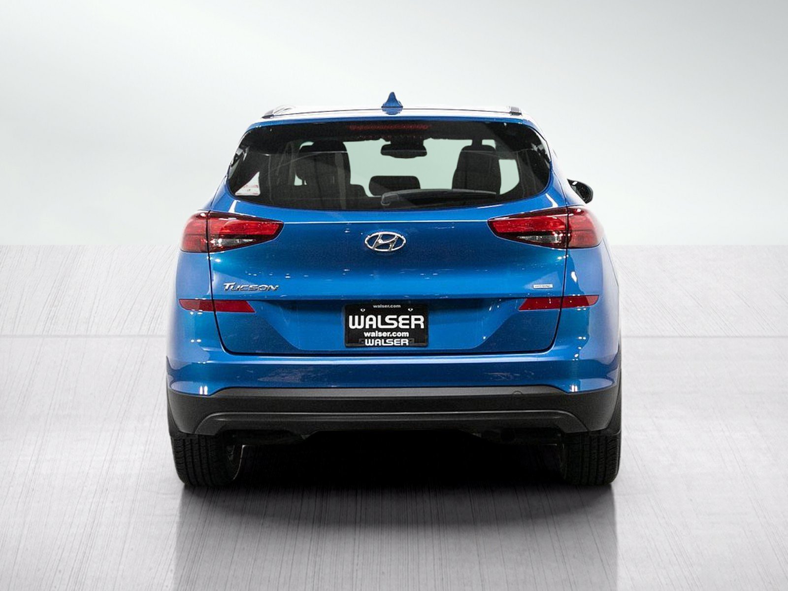 Used 2019 Aqua Blue Hyundai Value AWD image 5