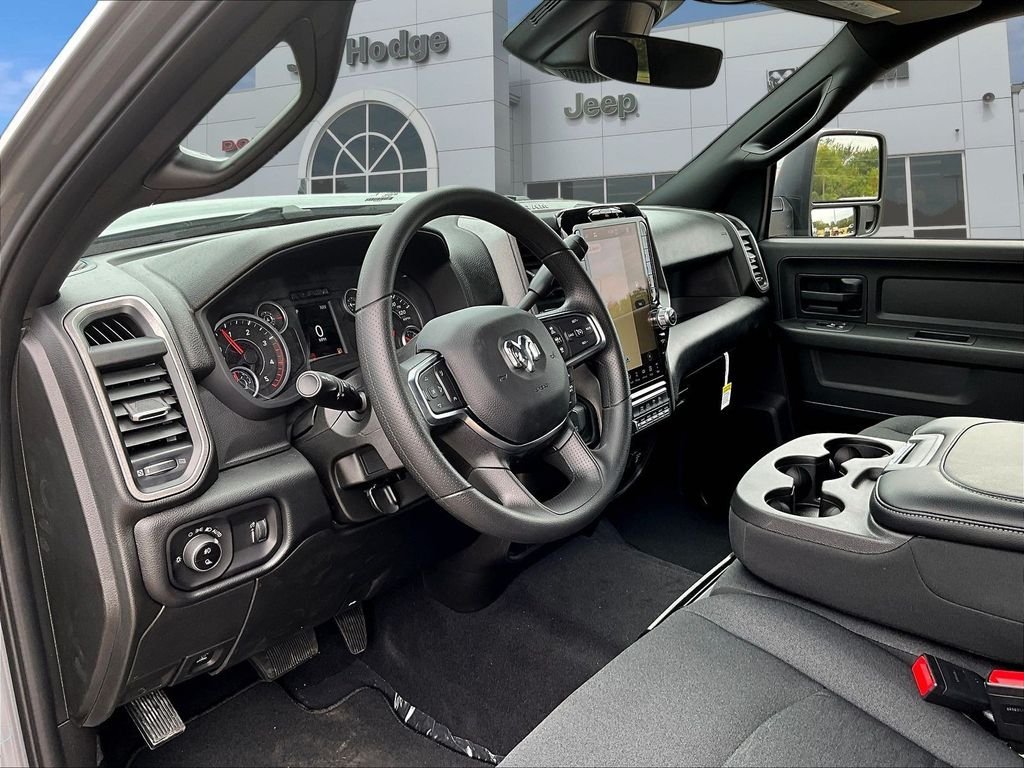 New 2027 Ceramic Gray Clearcoat RAM Black Express image 8