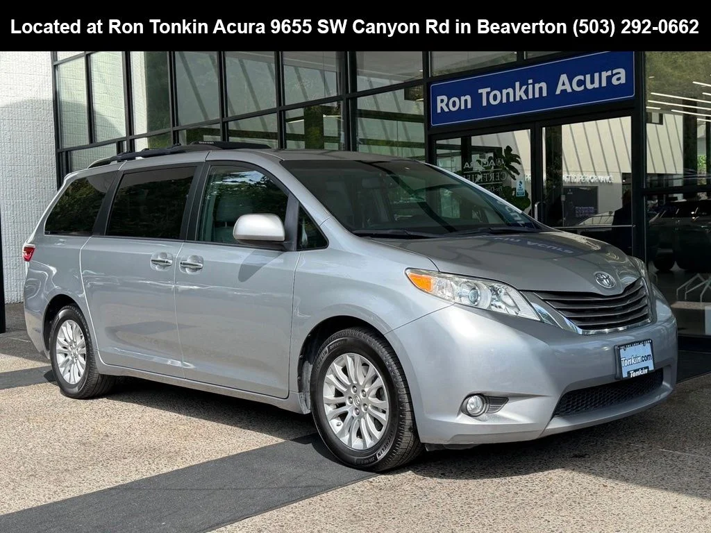 2015 Toyota Sienna
