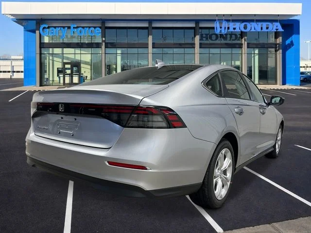 New 2026 Solar Silver Metallic Honda LX image 5