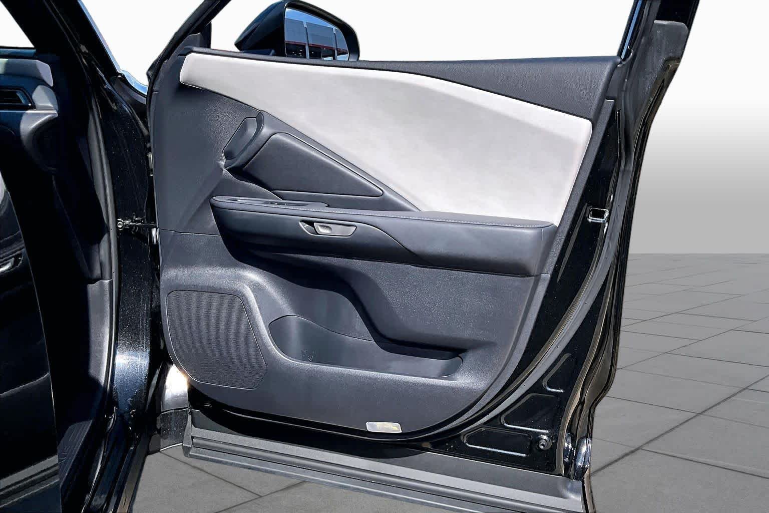 Used 2026 Caviar Lexus Premium image 23