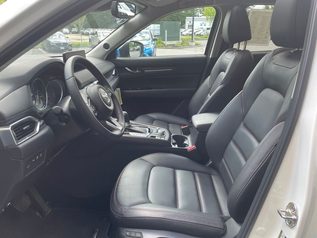Used 2025 Rhodium White Metallic Mazda 2.5 S Carbon Edition image 16