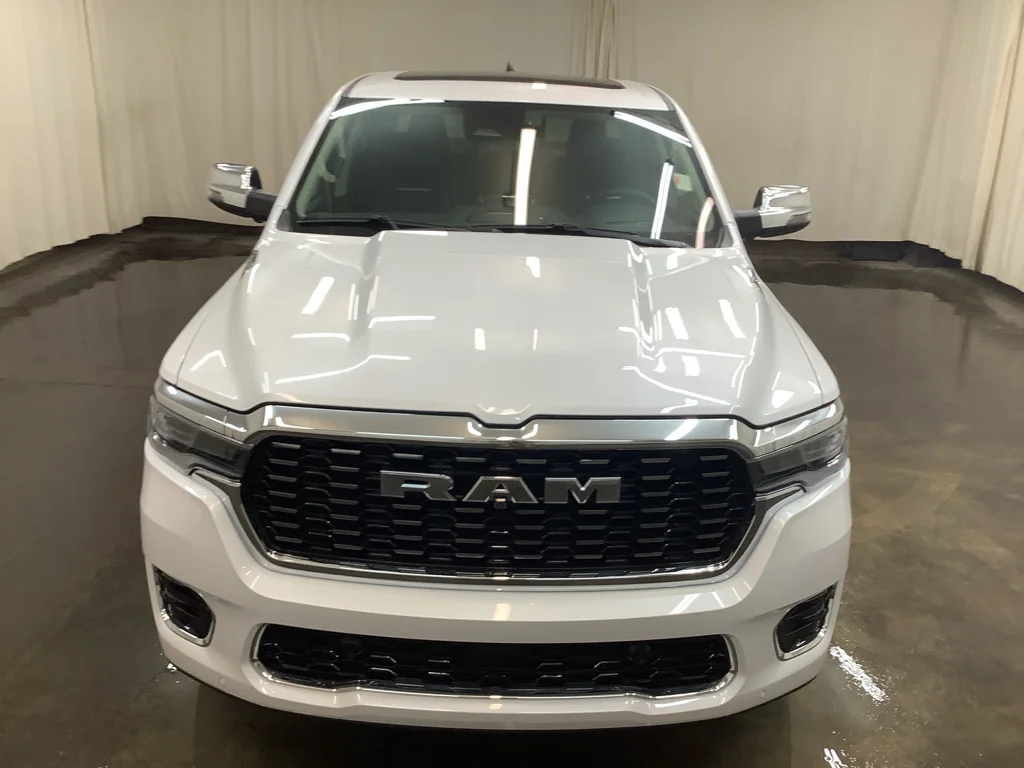 New 2026 Ivory White Tri-Coat Pearl-Coat Exterior Paint RAM  image 2