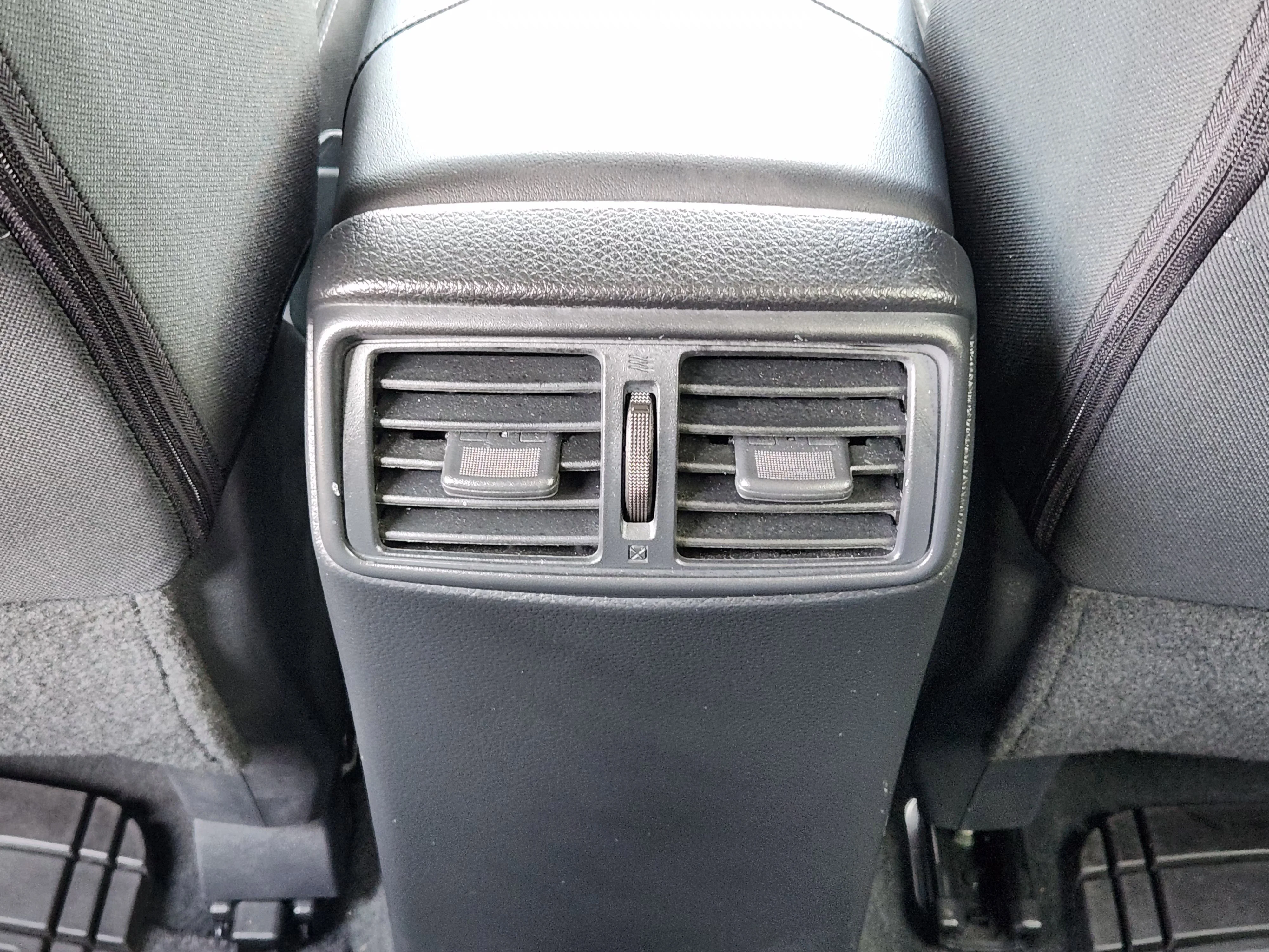 Used 2019 Brilliant Silver Metallic Nissan SV image 31