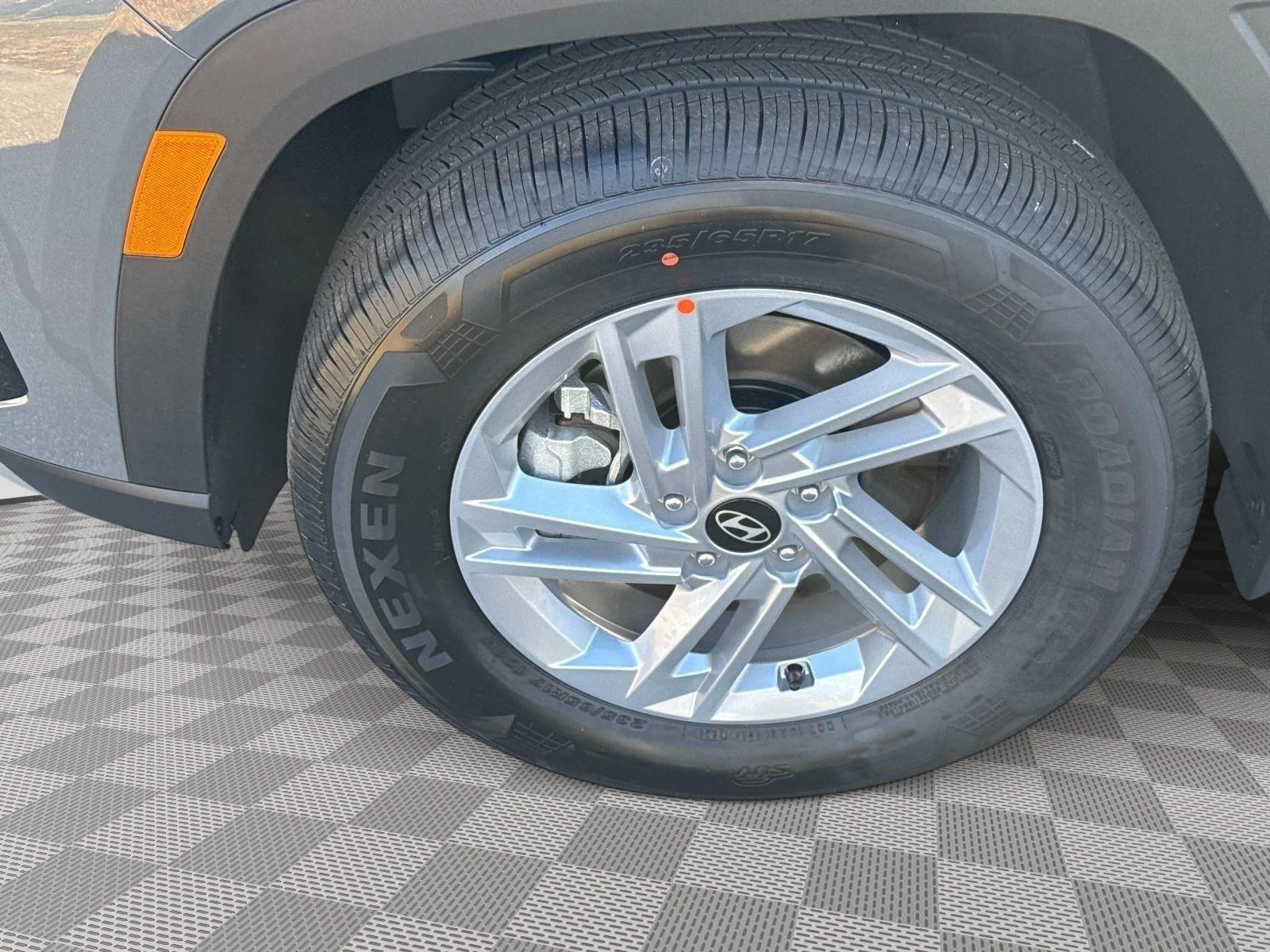New 2026 Hampton Gray Hyundai SE image 10