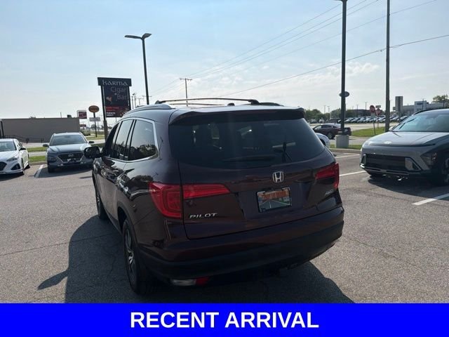 Used 2017 Red Honda EX-L image 20
