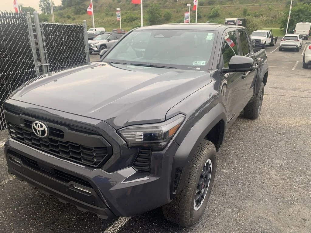 Used 2024  Toyota TRD Off-Road image 6