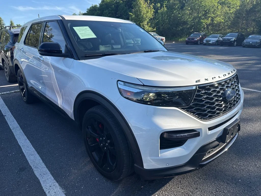 2021 Ford Explorer ST 4WD's photo