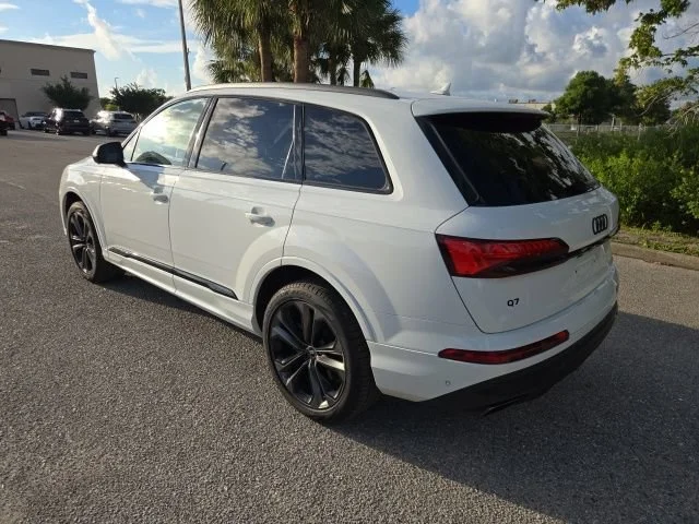 Used 2025 Carrara White Audi Premium Plus image 3
