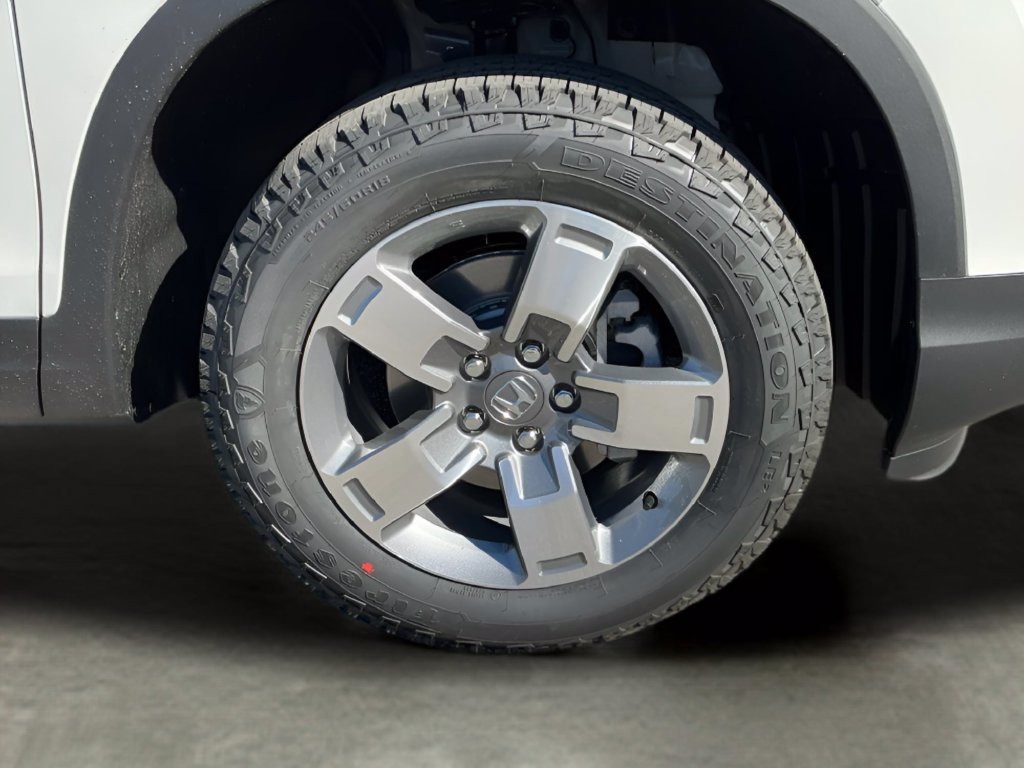 Used 2026 White Honda RTL image 17