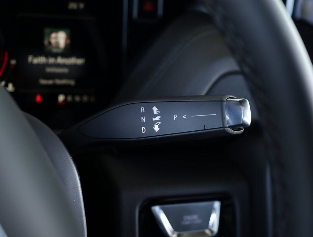 2026 GMC Yukon XL Denali - Photo 23