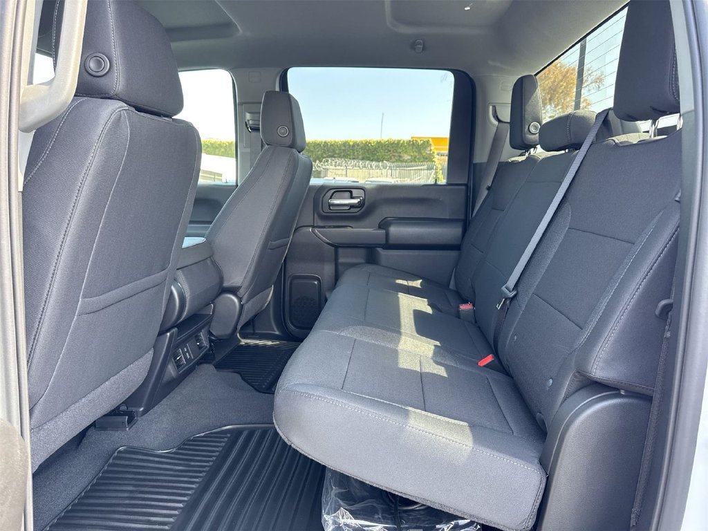 2026 Chevrolet Silverado 2500 HD Custom - Photo 25