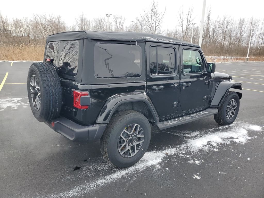 New 2026 Black Clear-Coat Exterior Paint Jeep Sahara image 5