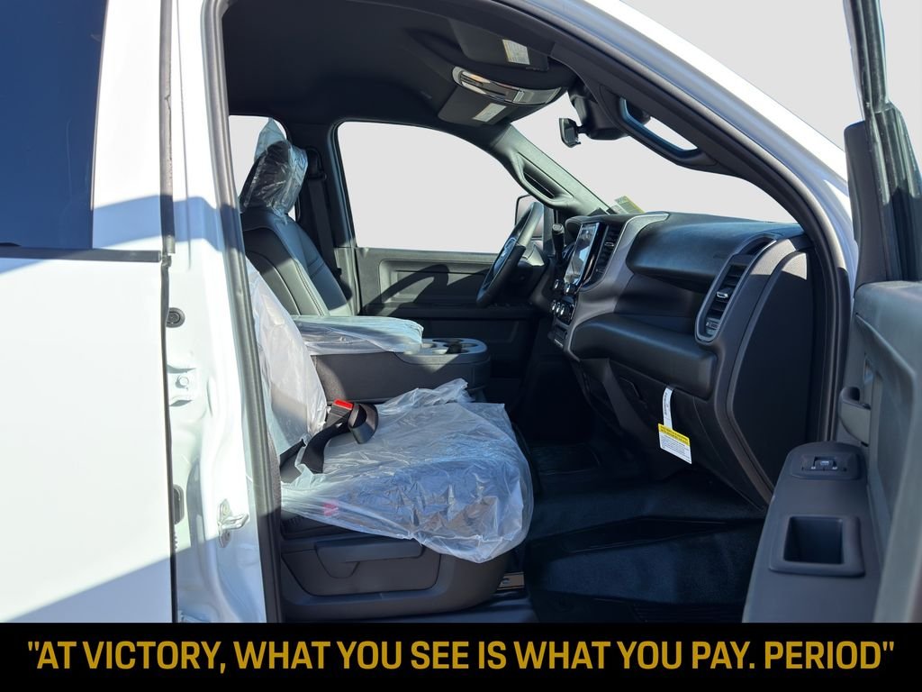 2026 RAM 3500 Chassis Tradesman - Photo 18