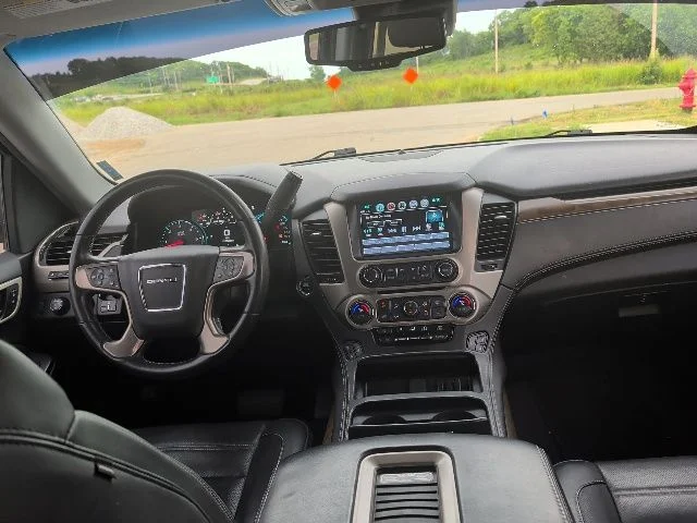 Used 2019 Black GMC Denali image 15