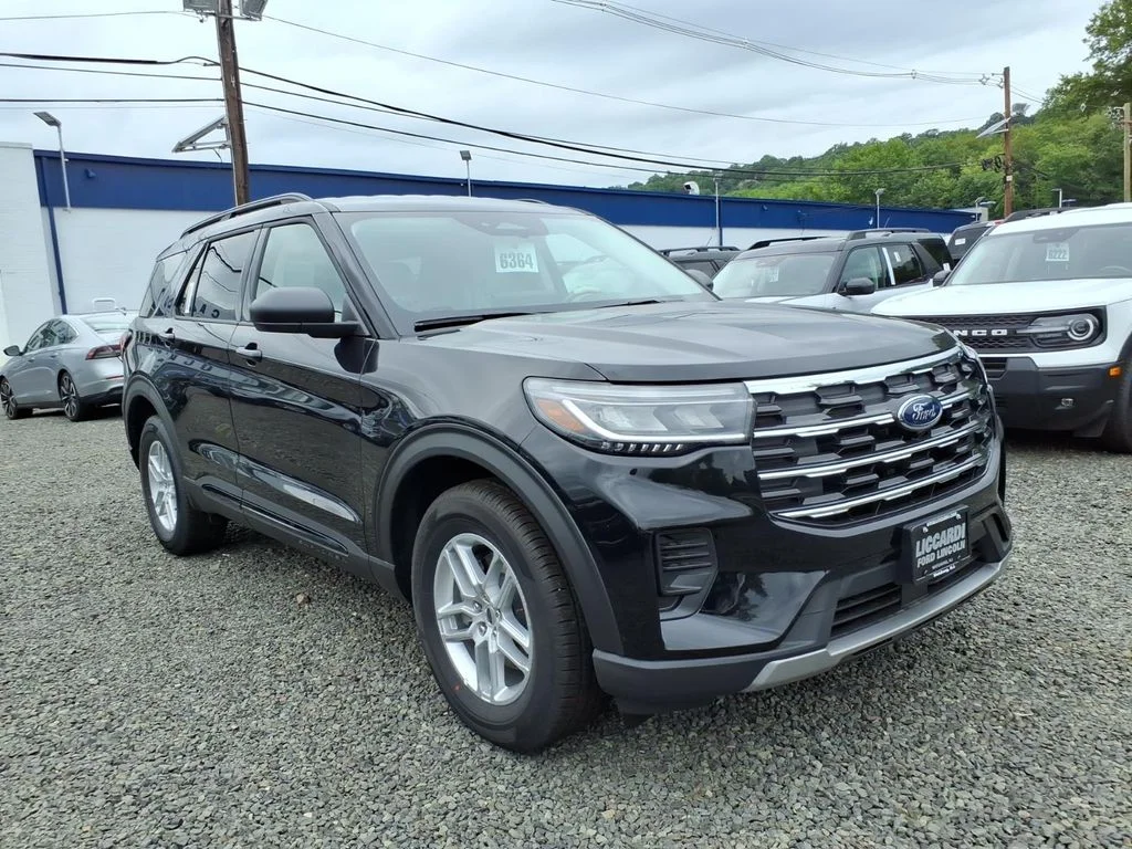 New 2026 Agate Black Metallic Ford Active image 1