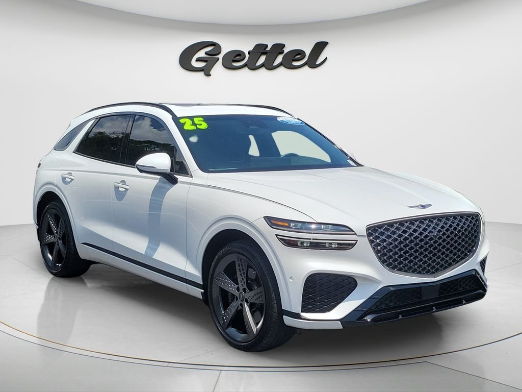 Used 2025 White Genesis 3.5T Sport image 3