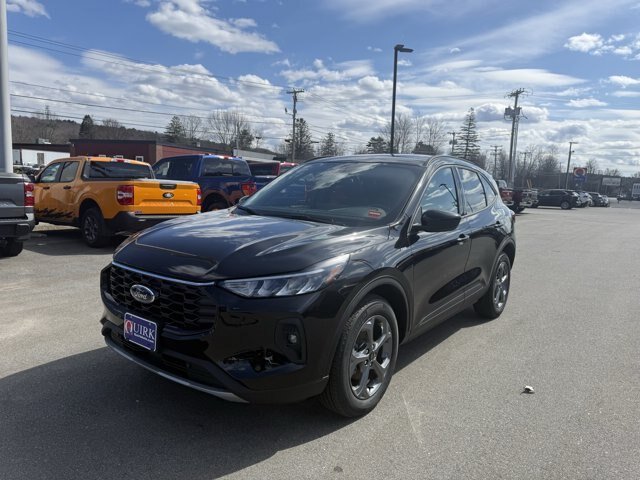 New 2026 Agate Black Metallic Ford ST-Line Select image 14