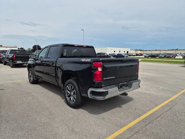 Used 2024 Black Chevrolet LT image 7