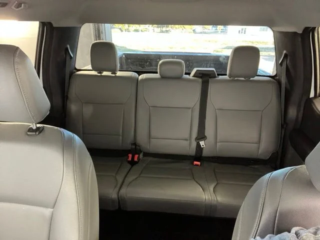 Used 2022 White Ford XL image 24