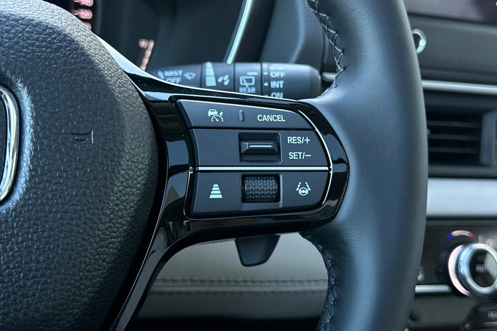 New 2026 Silver Honda Touring image 30