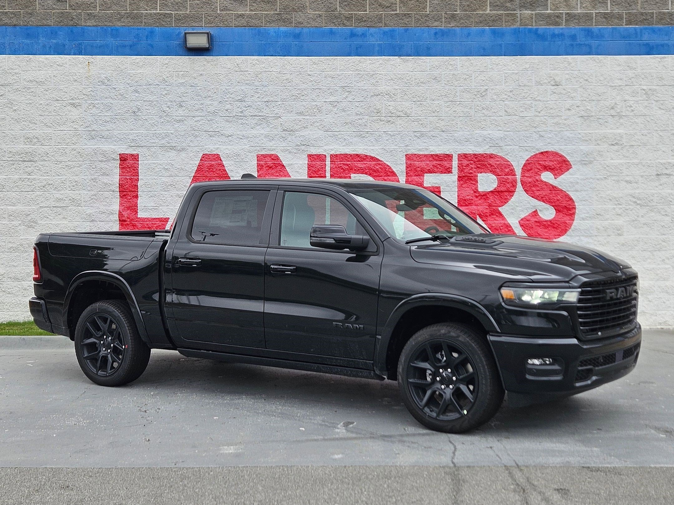 2026 RAM 1500 Laramie 4x4 Crew Cab 5'7's photo
