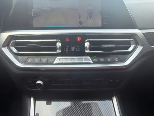 Used 2022 Frozen Brilliant White Metallic BMW Competition image 23