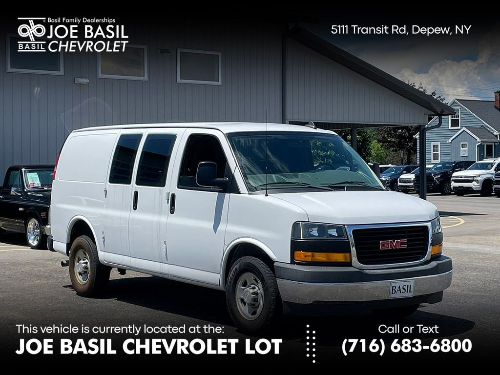 Used 2019 White GMC Work Van image 1
