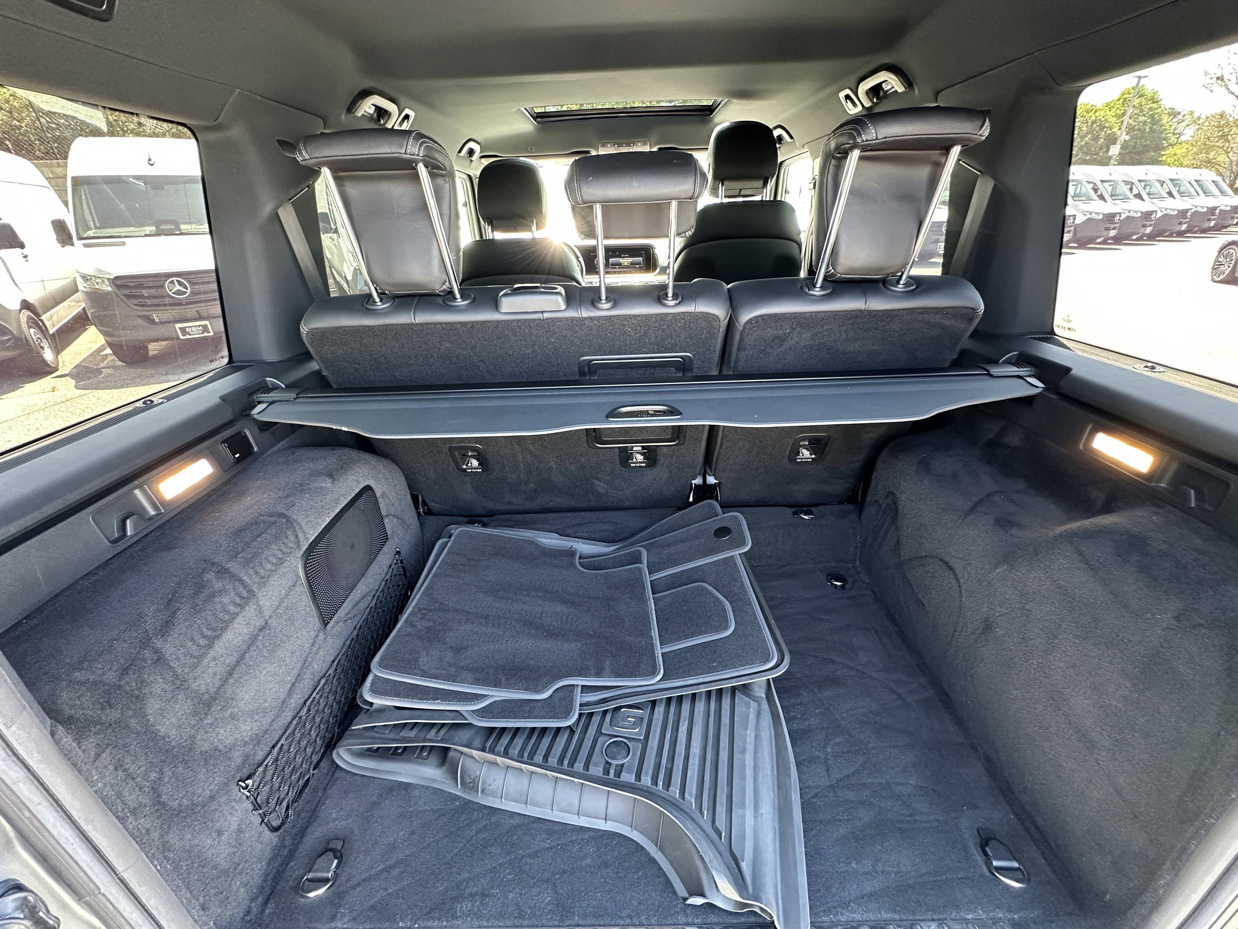 Used 2022 Platinum Magno Mercedes-Benz G 550 image 21