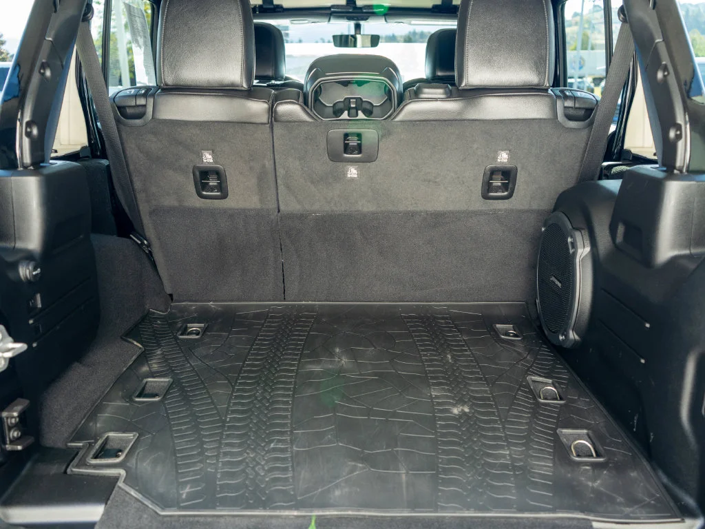 Used 2021 Black Jeep Unlimited Rubicon image 33