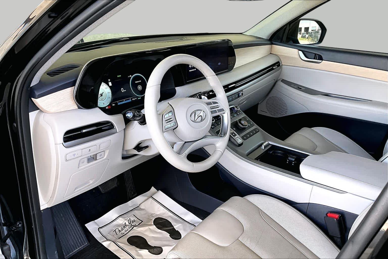 Certified Used 2023 Abyss Black Pearl Hyundai Limited image 17