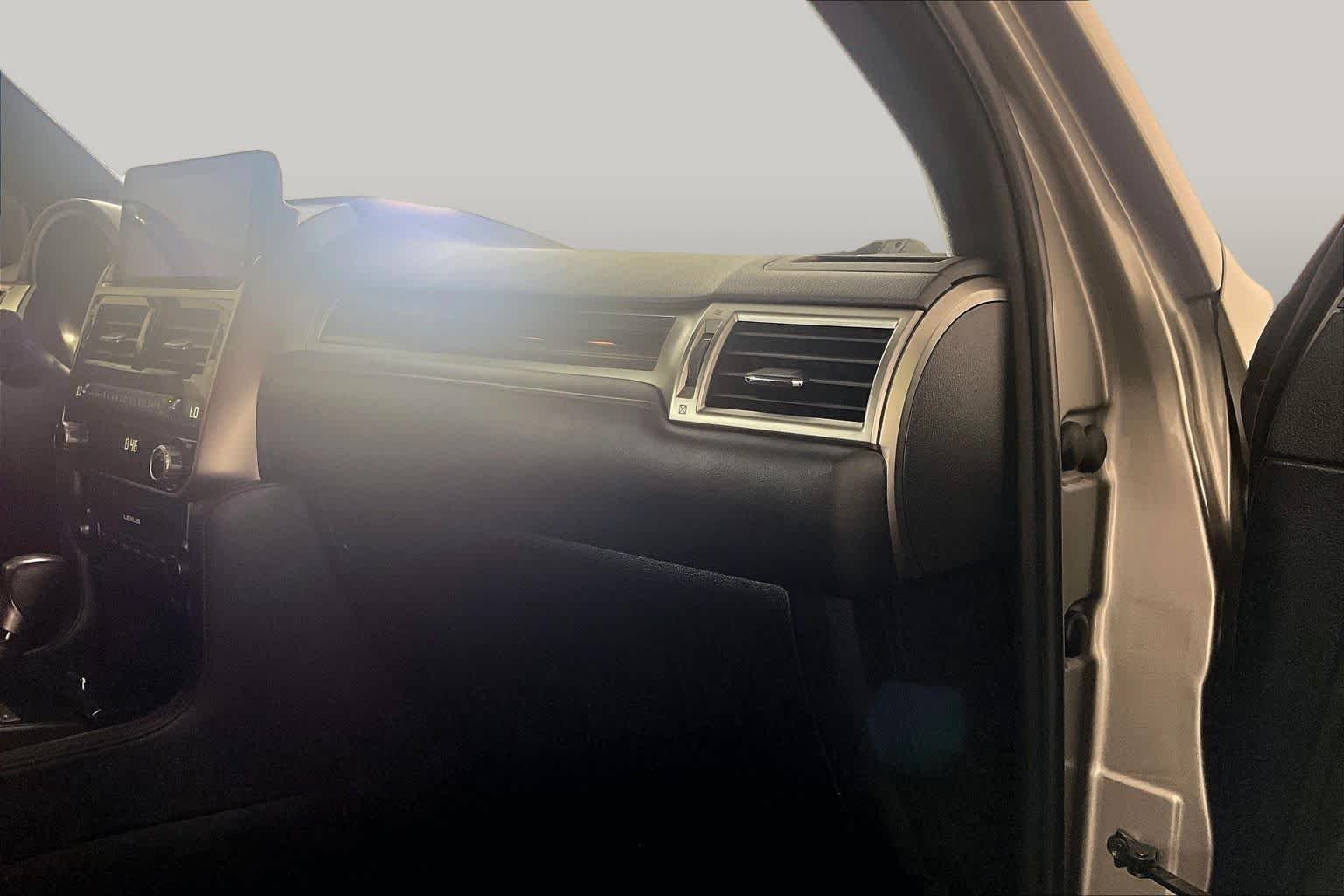 Used 2022 Atomic Silver Lexus Premium image 17