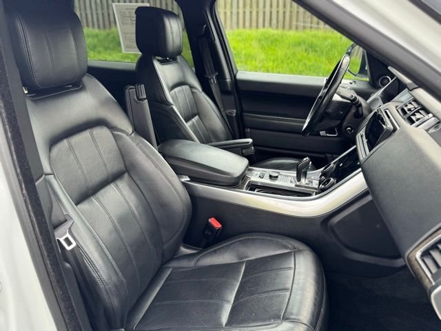Used 2018 Fuji White Land Rover HSE image 20