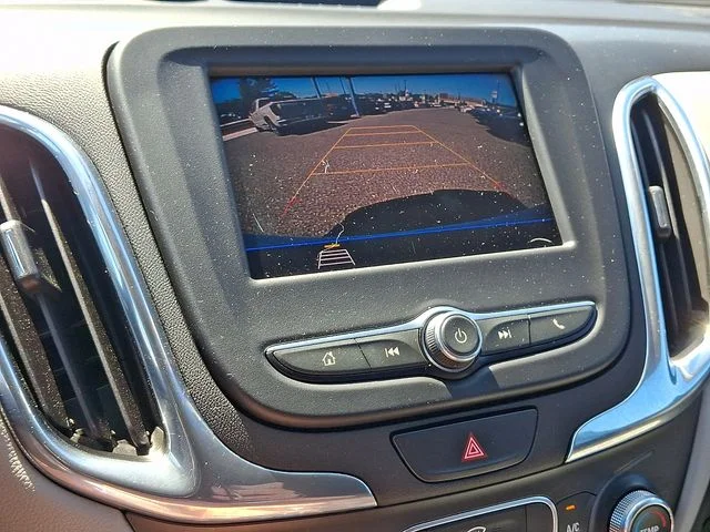 Used 2020 Summit White Chevrolet LS image 17