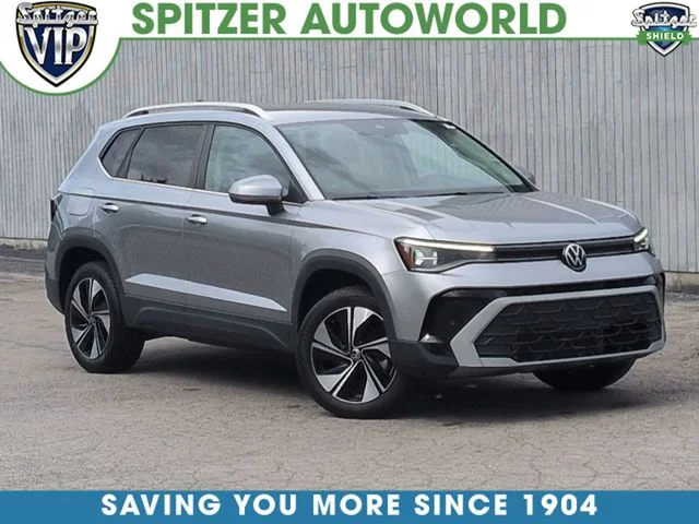 Used 2025  Volkswagen 1.5T SE image 1